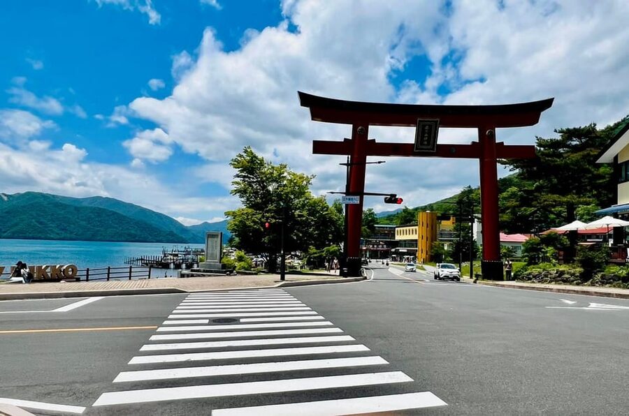 From Tokyo: Nikko luxury Tour with English-speaking Guide - The Toshogu Art Museum offers another layer of context