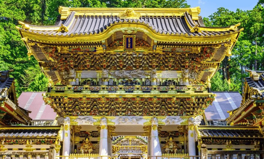 From Tokyo: Nikko Toshogu Day tour with Traditional Lunch - Meeting at Tokyo Mode Gakuen before 8 a.m.