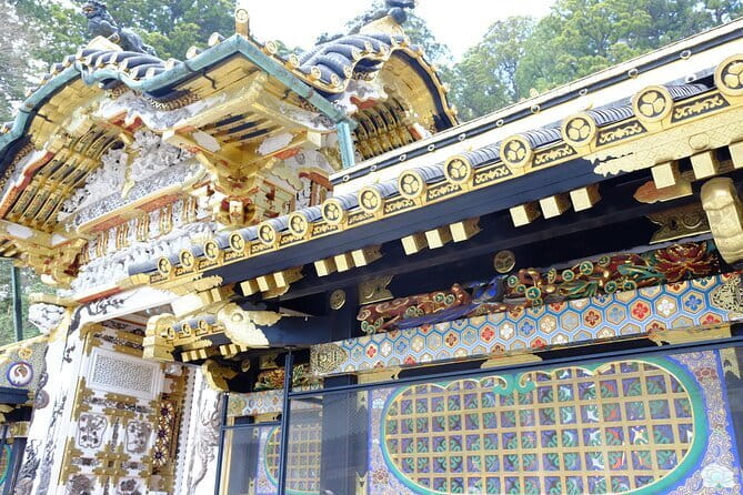 From Tokyo: Nikko Toshogu Shrine and Kegon Waterfall Tour - Kegon Falls and the lower viewing area