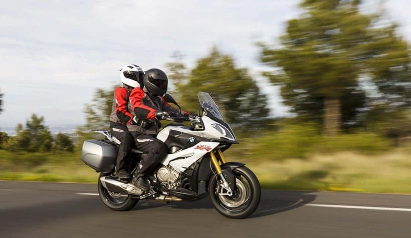 From Tokyo: Private Motorcycle Tour - Fuji, Hakone, Onsen - Tenzan Onsen, lunch, and a better kind of break