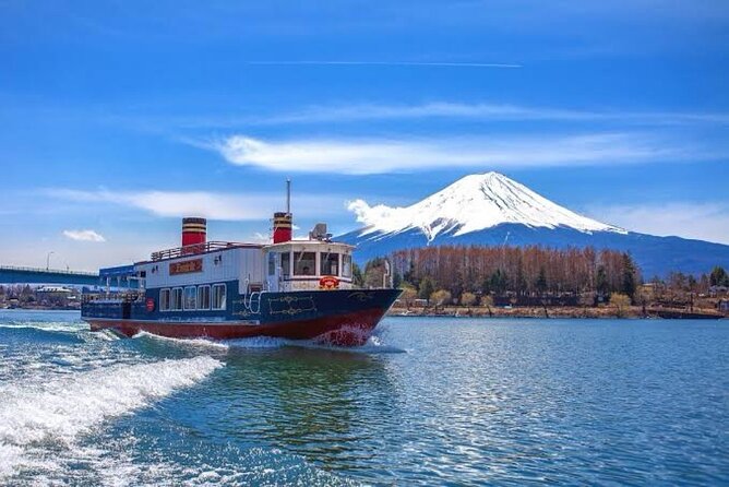 Full Day Private Tour of Mt Fuji - Oishi Park for the classic lake and mountain view