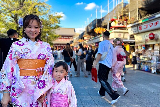Full Tokyo: Meiji Shrine, Imperial Palace, Asakusa & Skytree - A quick look at Akihabara’s electric streets