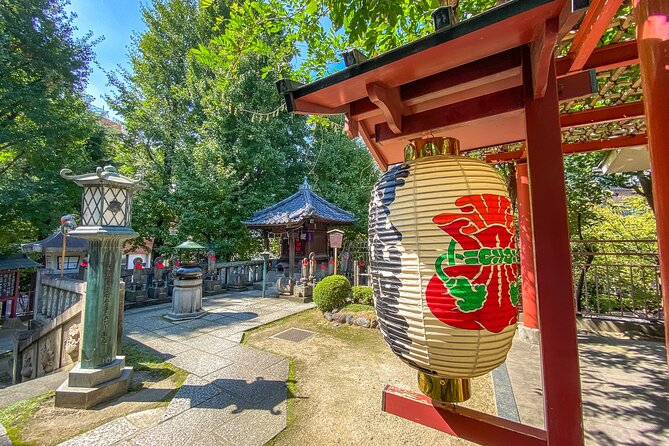 Get to know the secret of Asakusa! Shrine and Temple Tour - Yoshiwara and Otori: the route’s more unusual religious sites