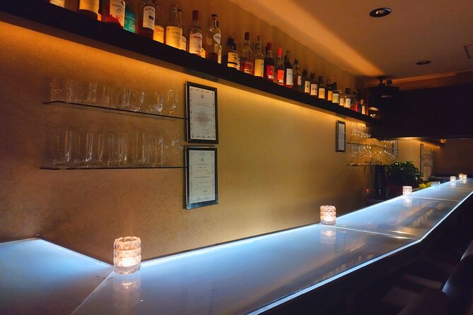GoldenGai Daytime JapanWhisky BeginnersSession w/FemaleBartender - Tasting popular and rare Japanese whiskies