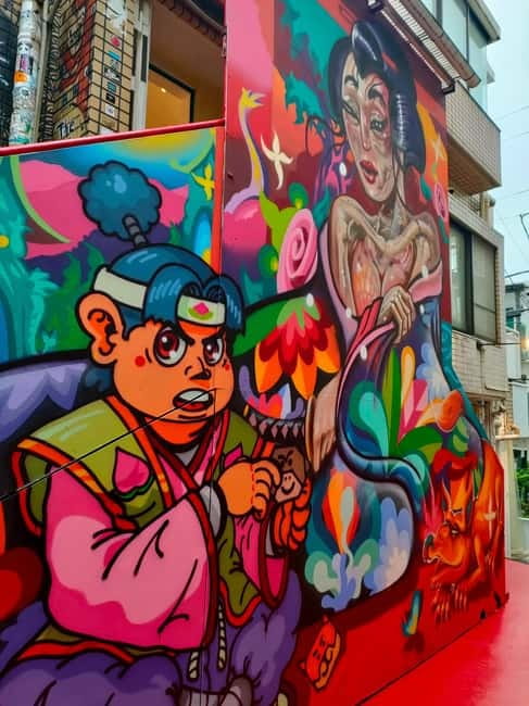 Graffiti in Tokyo Walking Tour: Shibuya and Harajuku - Why Elena’s guidance makes a difference