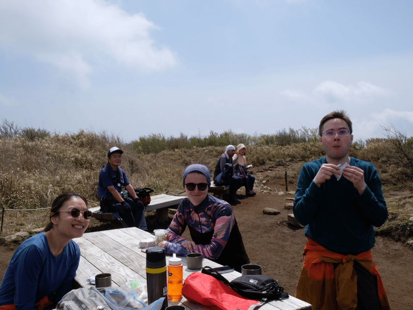Hakone: Traverse the Hakone Caldera and Enjoy Onsen - Who should book this mountain day?