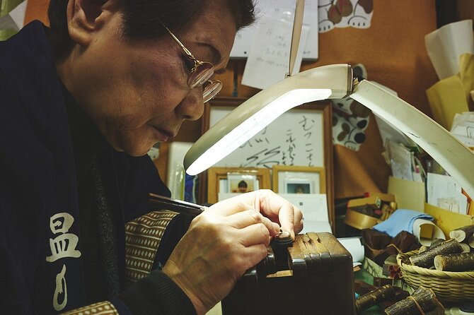 Hand-carved stamps made with craftsmen in Asakusa, Tokyo - Key Points