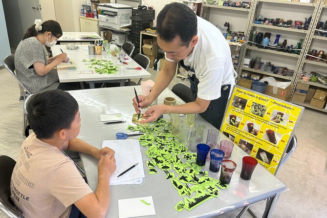 Handmade Japanese Glass Art Sandblasting Workshop in Tokyo - The sandblasting process, explained plainly