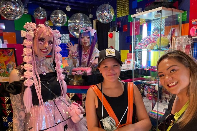 Harajuku Private Tour: Kawaii Fashion & Animal Cafe Included - Key points at a glance