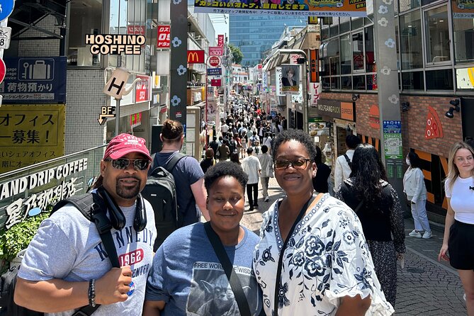 Harajuku Private Tour: Kawaii Fashion & Animal Cafe Included - Stickers, toys, and Japanese pop culture