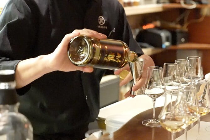 Hidden Gem Food & Whiskey Night Tour near Roppongi - Three stops, three different sides of Japanese dining