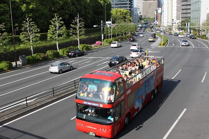 Hop-On Hop-Off Tokyo Bus by Skyhop Bus - Who will get the most from this $48.99 ticket?