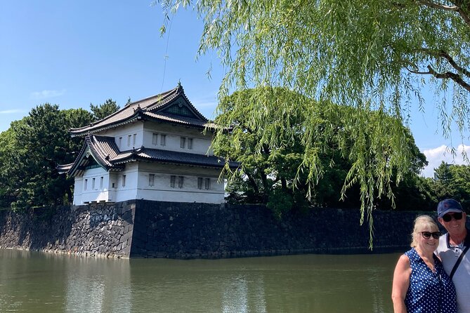 Imperial Palace or Edo Castle Time Trip Learning Walking Tour - Understanding shogun, emperor, and samurai power