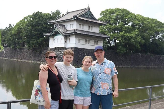 Imperial Palace Tour: Discover Samurai History with a Local Guide