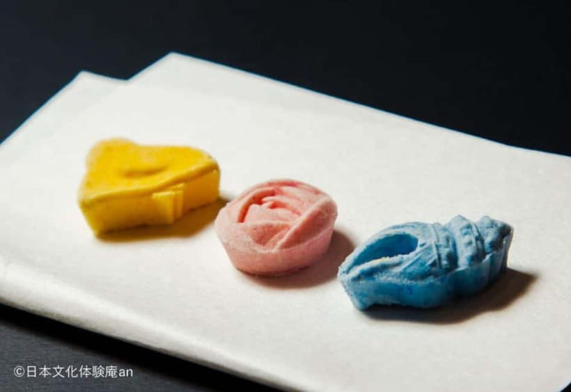 Japanese dried-type Sweets (Ohigashi) making - What Ohigashi tells you about Japanese sweets