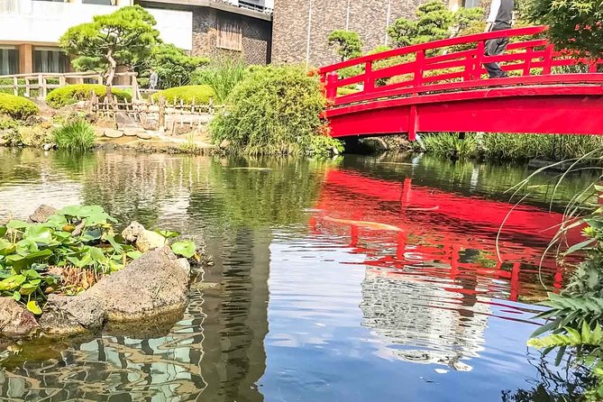 Japanese Garden & Western Architecture: Akasaka exploration tour - Walking, weather, and practical details