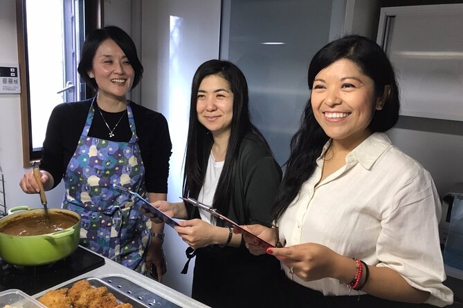 Japanese Home Cooking Class & Walk in Todoroki Temple Tokyo - A home-cooked lunch with drinks and dessert