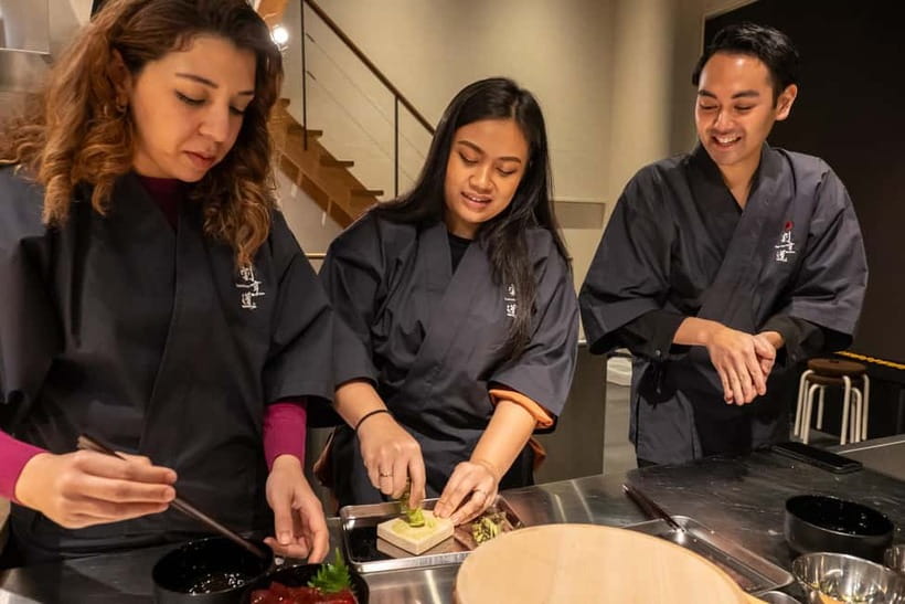 Japanese Knife Skills & Tuna Don/Sushi Workshop in Tokyo - Who should book this Tokyo workshop?