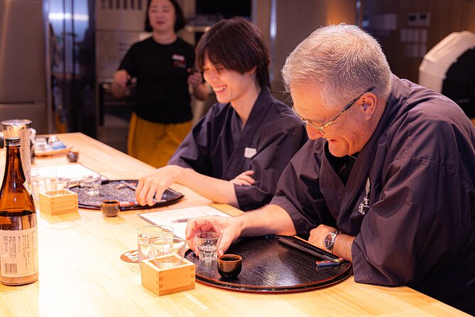 Japanese Sake Tasting & Wagyu Sukiyaki Cooking Class in Tokyo - A small group near Nishiazabu