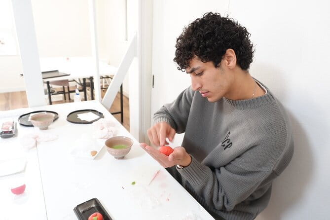 Japanese Sweets Making in Kamakura - Hiro’s Role Makes the Difference