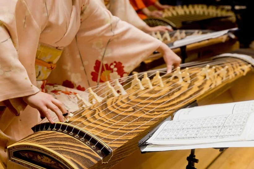 Japanese Traditional Music Show in Tokyo - Taiko drums provide the physical finish