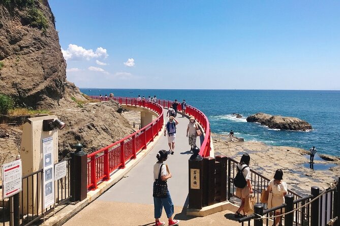 Kamakura and Yokohama Private Tour with Bilingual Chauffeur - Tsurugaoka Hachimangu and the samurai connection