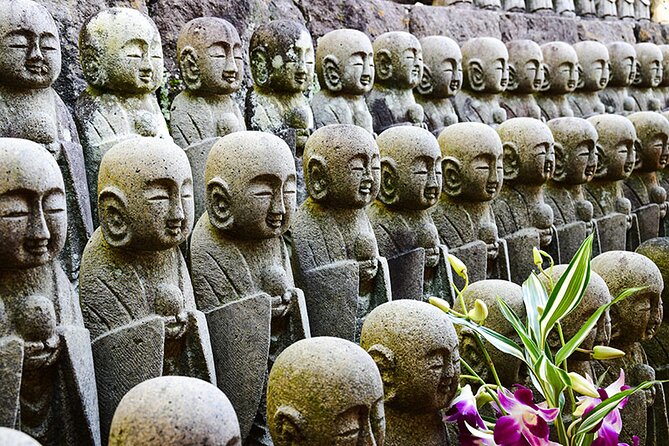 Kamakura Full Day Walking Tour with Local Expert Guide and Pickup - Tsurugaoka Hachimangu, Kamakura’s main shrine