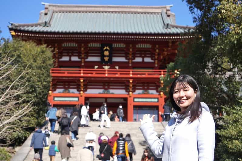 Kamakura: Half day Walking tour & Japanese sweets - The local train to Hase