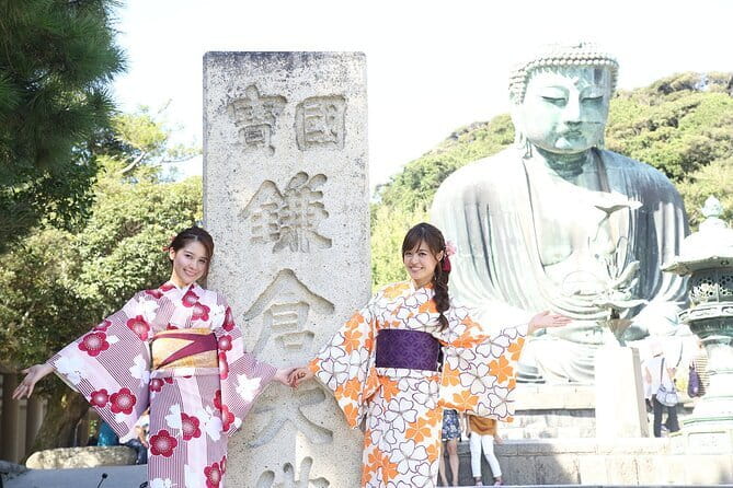 Kamakura Heritage Bike or Walk Tour with ex-Rickshaw guide - Yuigahama Beach and the seaside road