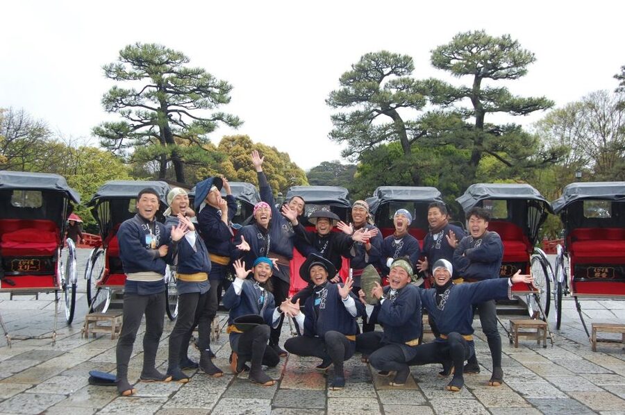 Kamakura: Private History and Heritage Tour by Rickshaw - What the private guide adds