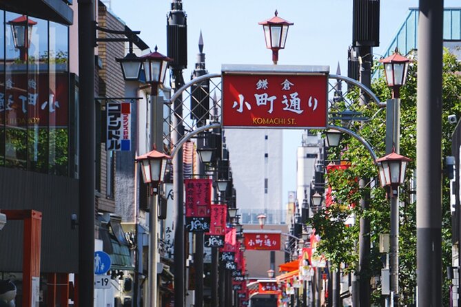 Kamakura Walking Tour - The City of Shogun - Riding to the Great Buddha in the Hase district