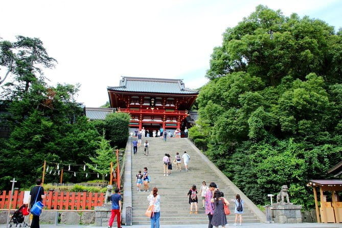 Kamakura Walking Tour with Local Guide Including Hokokuji Temple - Hasedera and the Eleven-Faced Kannon