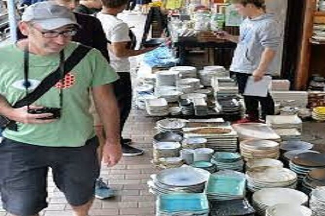 Kappabashi Knife Shopping Tour with Government-Licensed Guide - Practical details that affect your day