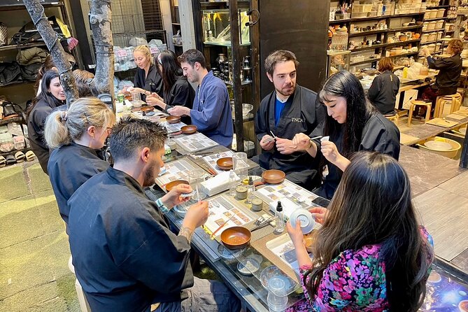 Kintsugi Experience: Art of Golden Joinery in Tokyo - Your supplied plate and the hands-on repair