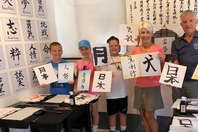 Let's experience calligraphy in YANAKA, Taito-ku, TOKYO !! - The Best Part Is the Personal Attention