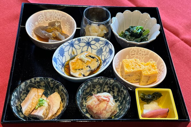 Make Rice Balls and Enjoy a Japanese Home-Style Lunch in Yanaka - Meeting at Yuyake Dandan