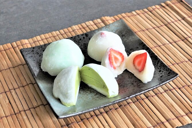 Mochi Making at a Private Studio in Tokyo - The savory surprise: grilled mochi with soy and nori