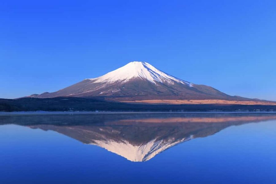 Mount Fuji 1-Day Trip: the Hottest Photography Tour - Chureito Pagoda and the 397-step payoff