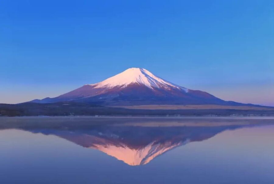 Mount Fuji and Hakone Day tour with English speaking Drivers - Route B: Hakone’s ropeway, cruise, baths, and art