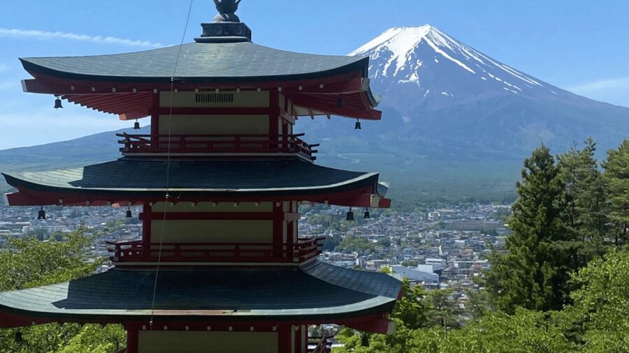 Mount fuji and Hakone full day private tour with English gui - Lake Kawaguchiko, Kachi Kachi Ropeway, and Oishi Park