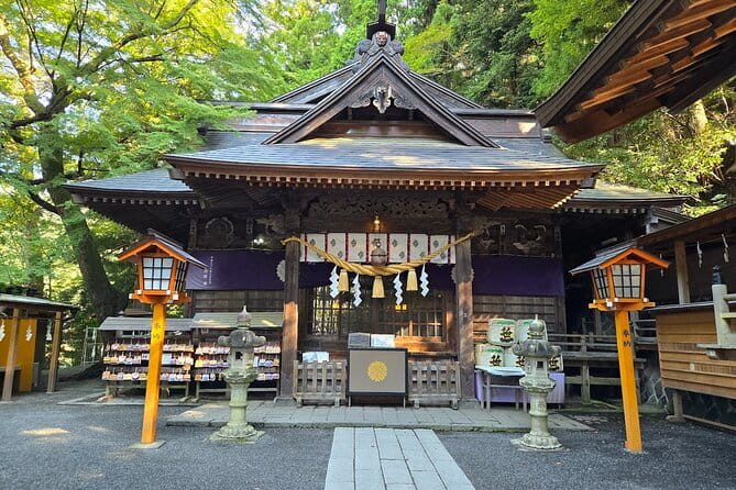 Mount Fuji Full Day Sightseeing Tour from Tokyo - Fujiyoshida Retro Shopping Street