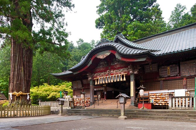 Mount Fuji Private Custom Tour with Local English Speaking Guide - Optional quiet time at Kitaguchi Hongu Fuji Sengen Jinja