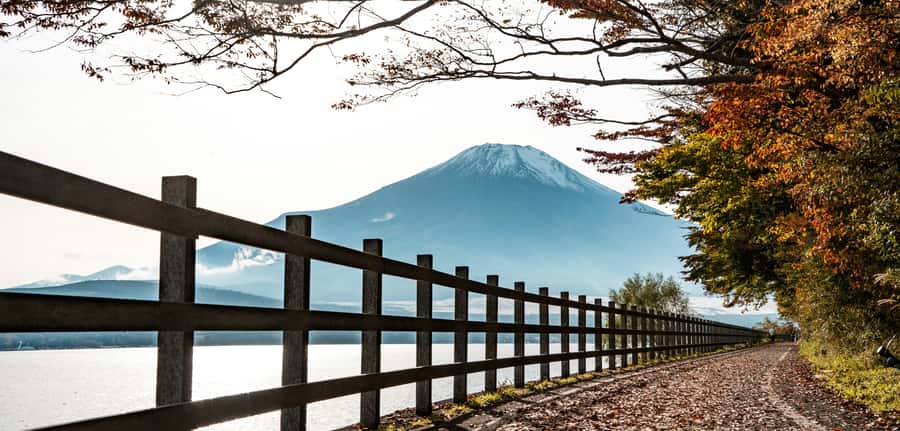 Mount Fuji Private Day Trip With Customizable Itinerary - Hakone’s ropeway, volcano valley, and Lake Ashi