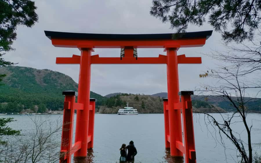 Mount Fuji Private Day Trip With Customizable Itinerary - What the driver-guide adds to the day