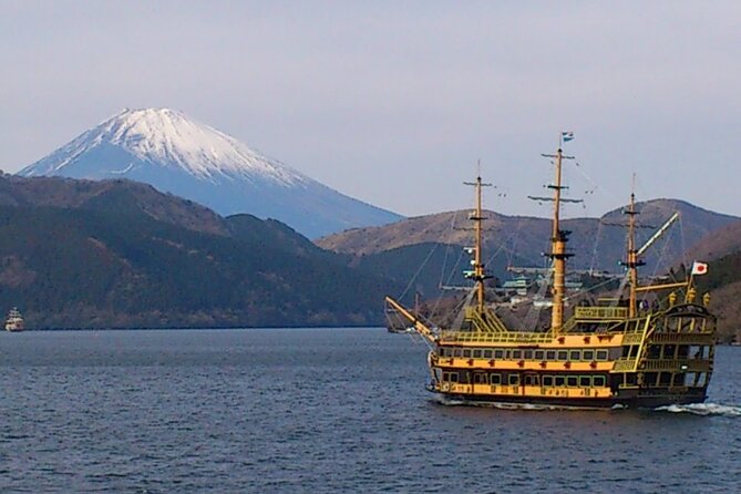 Mount fuji Private Tour - Oshino Hakkai combines village streets and photo stops