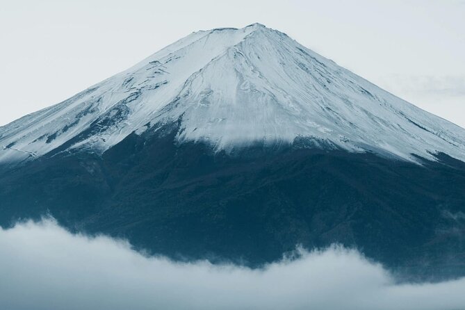 Mount Fuji Private Tour With English Speaking Driver - Kitaguchi Hongu Fuji Sengen Shrine