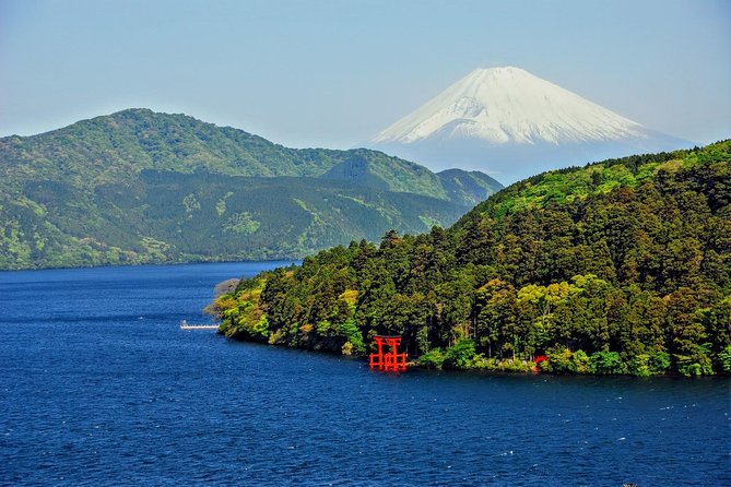 Mt Fuji and Hakone 1-Day Bus Tour Return by Bus - Lake Ashi, a calm finish after a crowded day