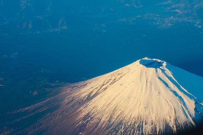 Mt. Fuji and Lake Kawaguchi Day Trip with Private Car - Why a private car makes Fuji easier