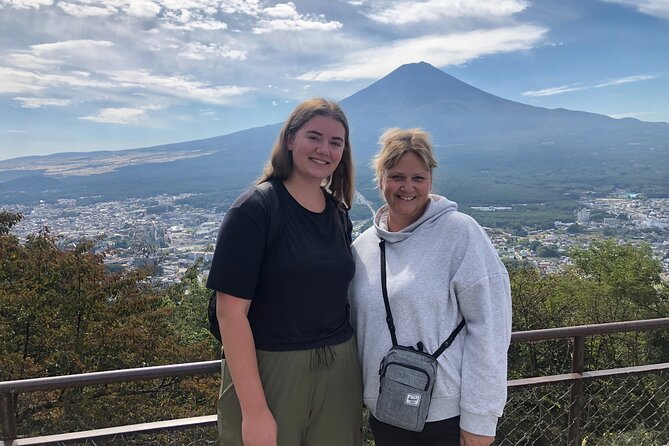 Mt. Fuji Five Lakes Private Tour with Licensed Guide (Tokyo DEP) - Kitaguchi Hongu Fuji Sengen Shrine