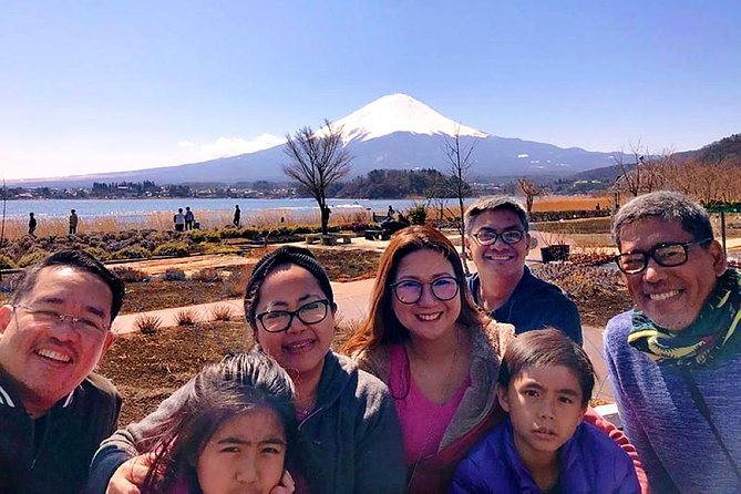 Mt. Fuji & Hakone Private Day Tour with English-Speaking Driver - Hakone Shrine adds a quiet forest walk